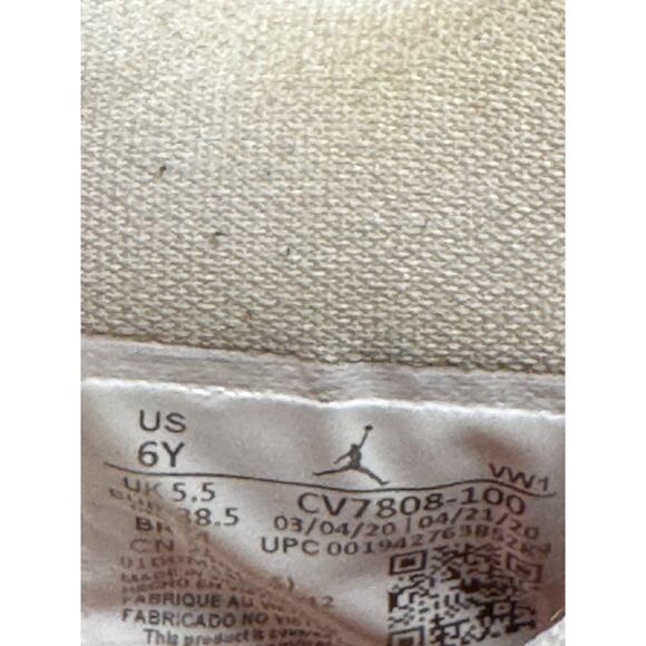 Size 6 (GS) - Jordan 4 Retro Mid Lemon Venom - Picture 6 of 6